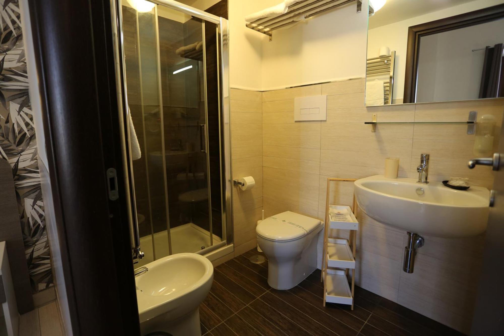 39 Guest house