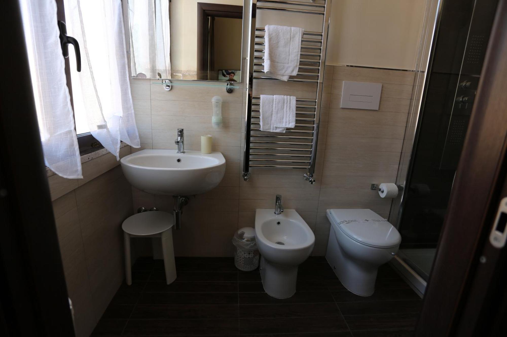 39 Guest house